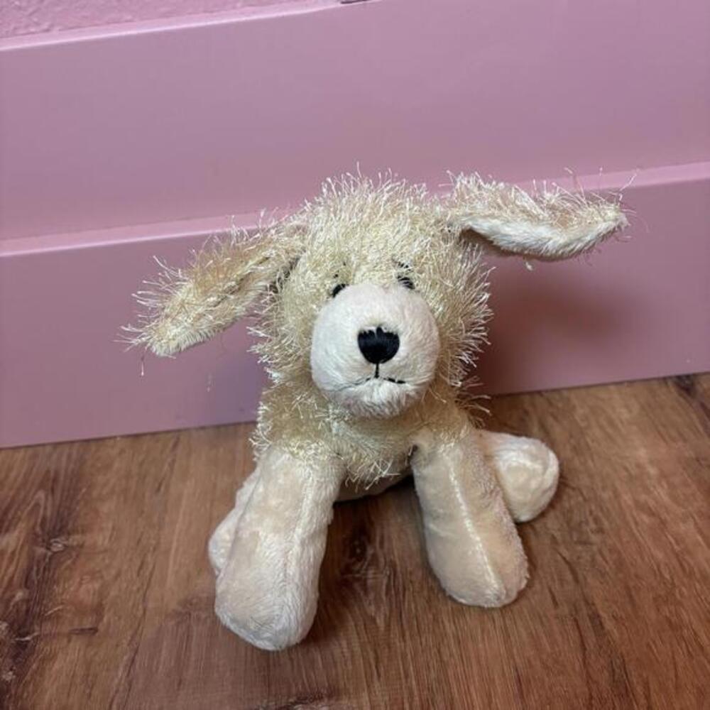 GANZ WEBKINZ GOLDEN RETRIEVER HM010 NO CODE PLUSH/STUFFED ANIMAL